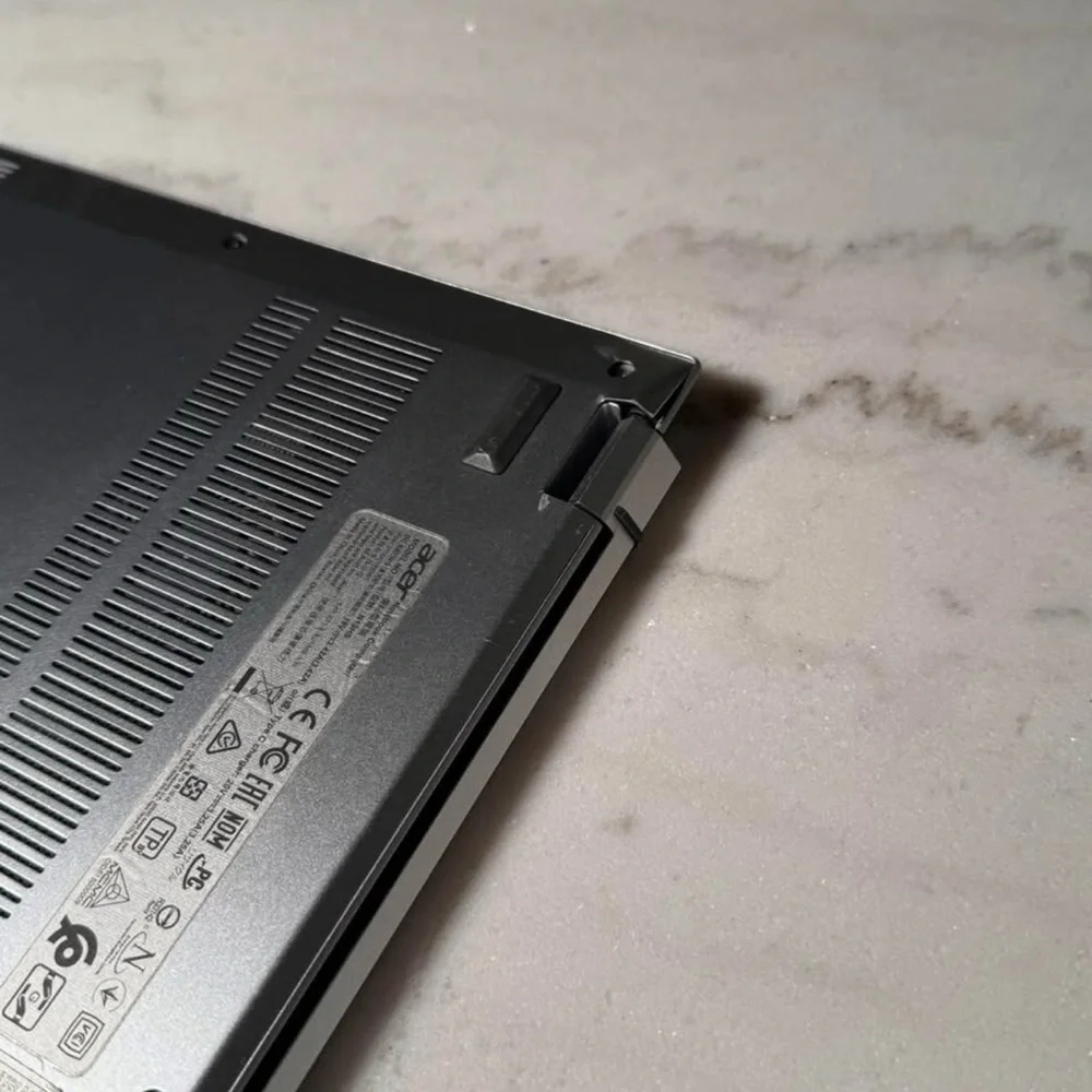 Porsche Design Acer Book RS i7